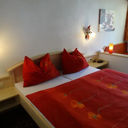 Aparthotel Eva 3*