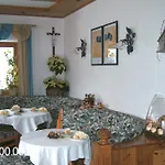 Aparthotel Eva 3*